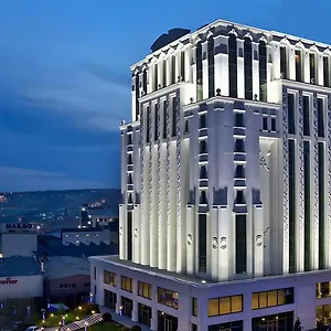 5* Otel Retaj Royale