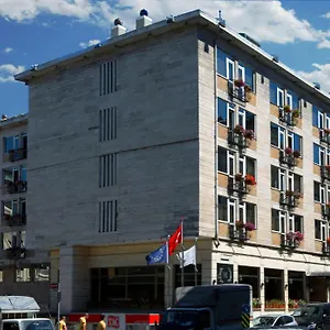 3* Otel Buyuk Keban